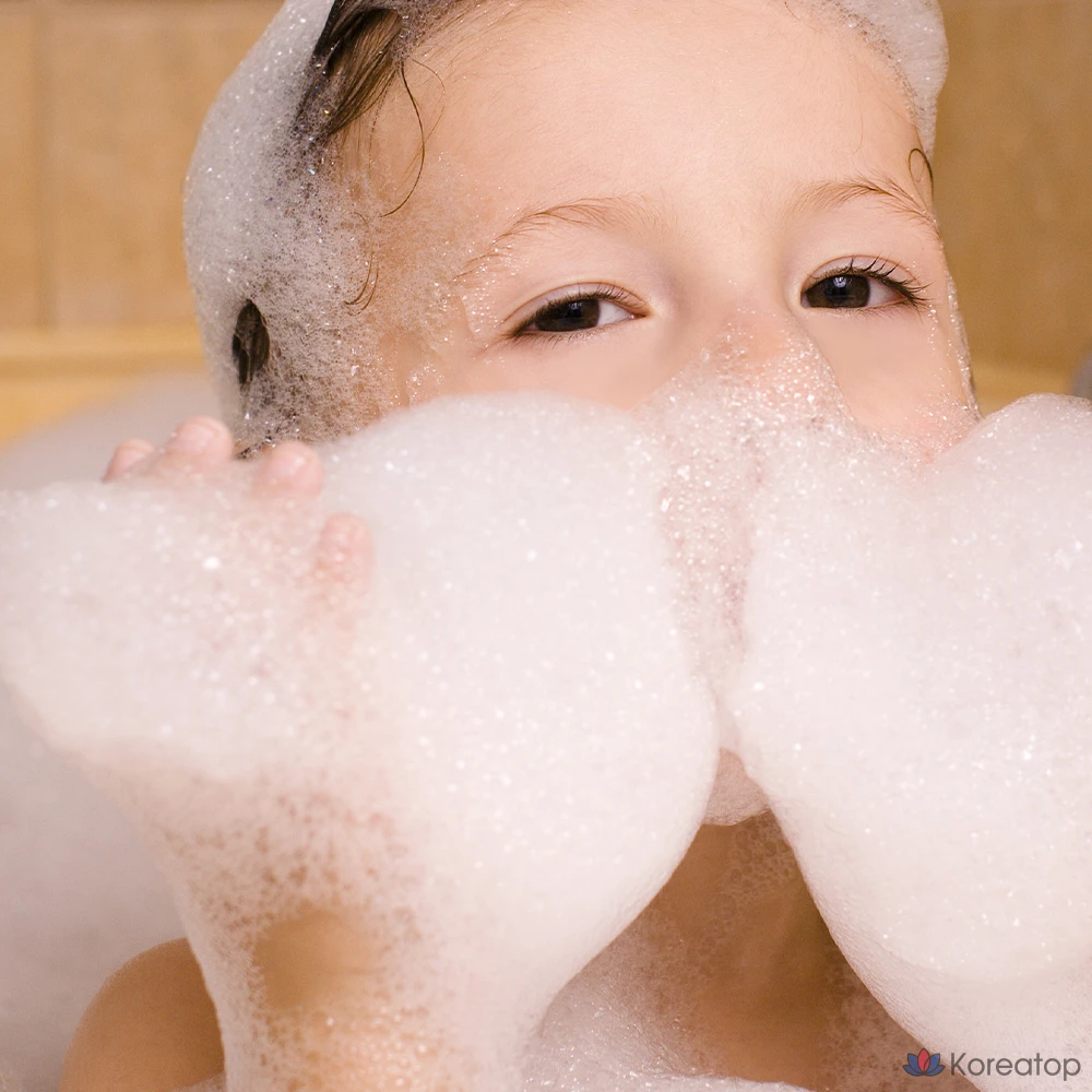 Pyungang Yul для детей и малышей: лосьон для тела 590 мл + гель для умывания 590 мл + лосьон для лица 200 мл, 1 комплект.