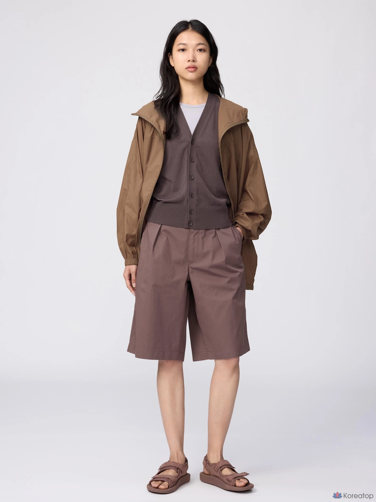 Шорты Uniqlo Tuck Wide Short Pants