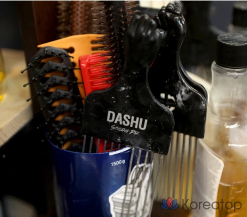 Расческа-помада DASHU Classic Styling Pick Pomade Comb, разные цвета, 1 шт.