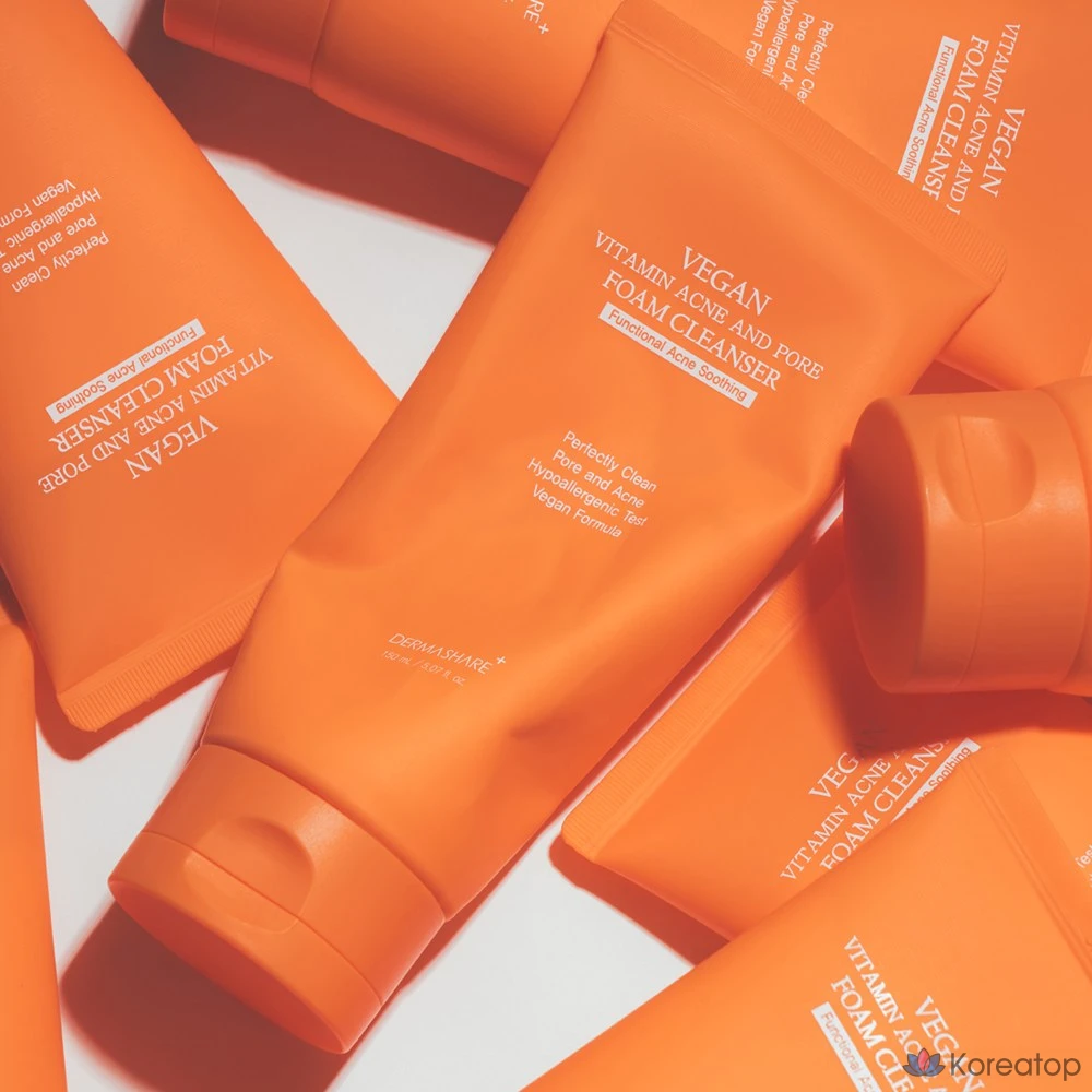 Очищающая пенка для лица Dermashare Vegan Vitamin Acne & Pore Deep Foam Cleanser, 1 шт., 150 мл