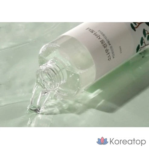 Успокаивающий тоник для лица с экстрактами сосны и центеллы Round Lab Pine Calming Cica Toner, 250 мл