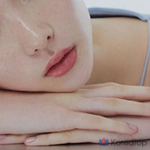 Тонер ILLIYOON Ceramide Ato Soothing Moisture Barrier, 250 мл, 1 шт.