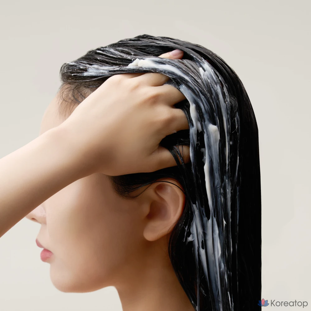 Восстанавливающая маска для волос Lilyeve Repair Gelato Hair Pack Silky Banana с высоким содержанием протеина для поврежденных волос, содержит экстракт морских водорослей, 1 шт., 200 мл