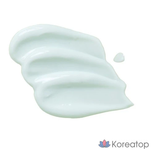 Крем с экстрактом игл сосны Round Lab SPF50+PA + + ++