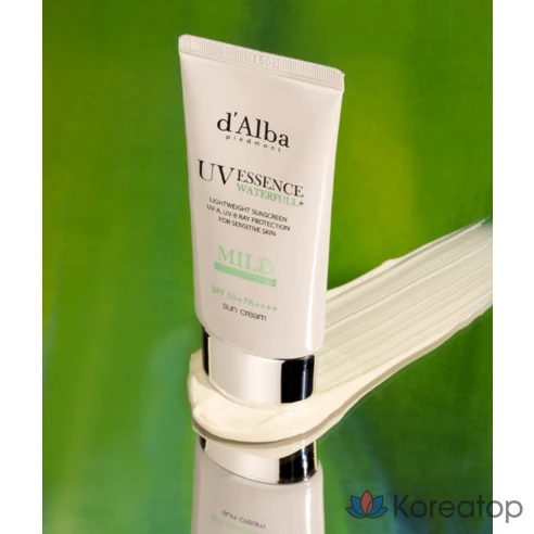 Солнцезащитный крем для чувствительной кожи Dalva Waterpool SPF50+ PA++++, 50 мл