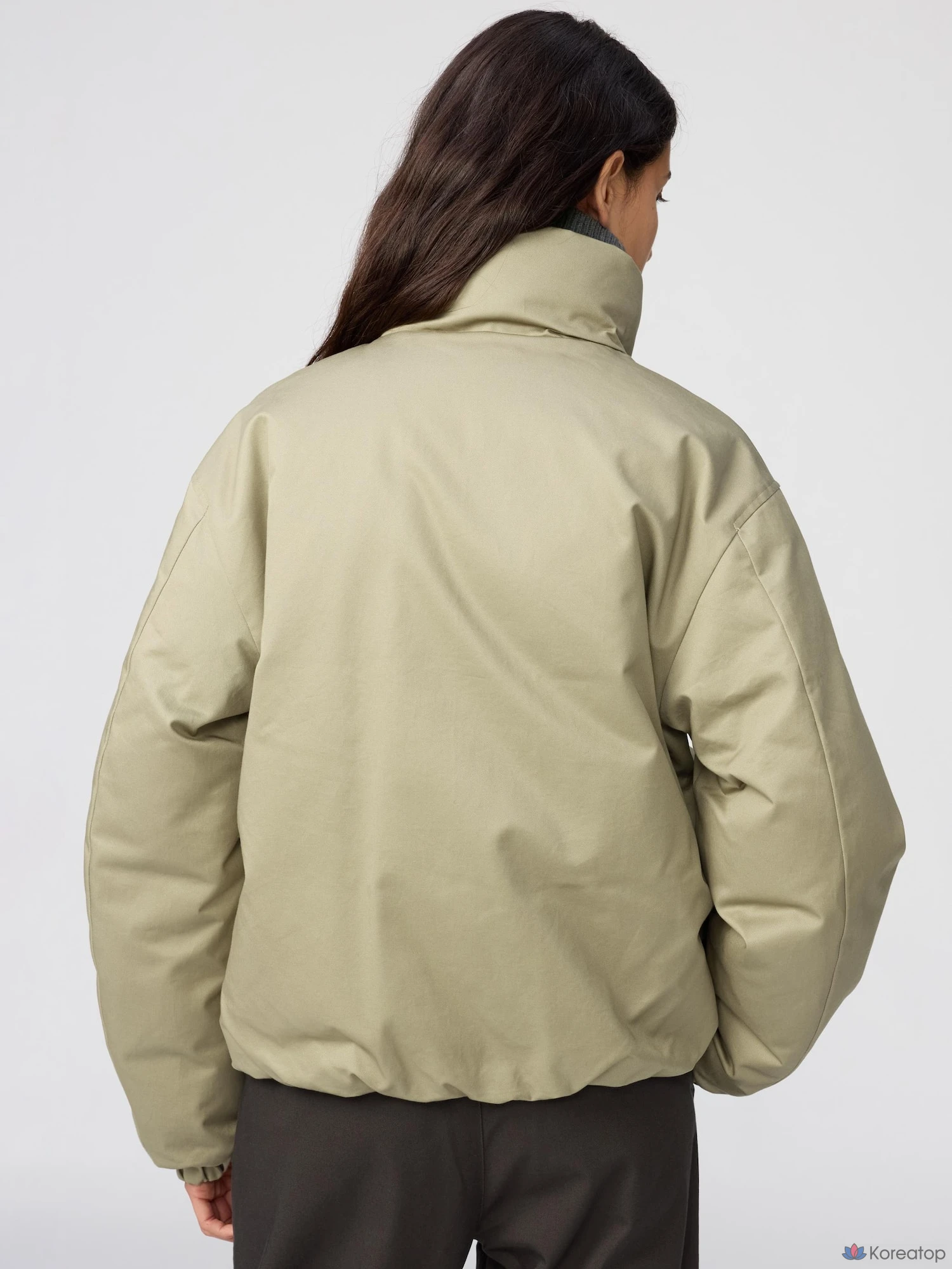 Пуховая куртка Uniqlo Hybrid Down Short Jacket