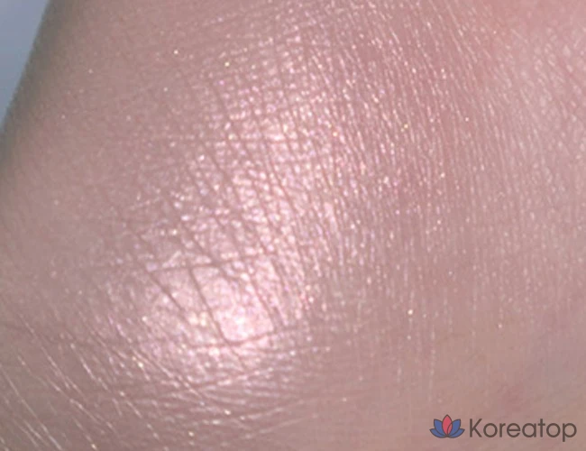 Хайлайтер Espoir Strobing Highlighter, оттенок 9 Roselight, 8 г, 1 шт., фото 6