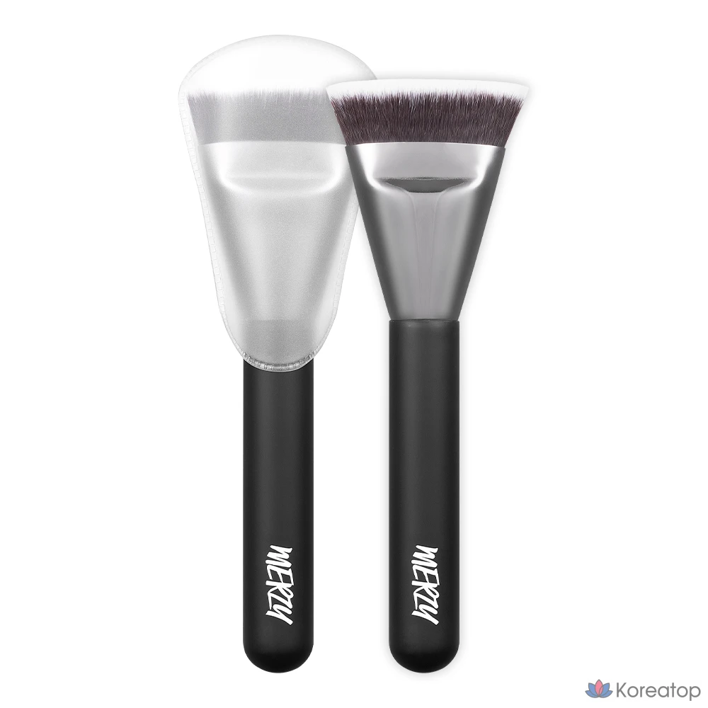 Кисть для тональной основы MERZY the Airy Fitting Foundation Brush, черная, 1 шт.