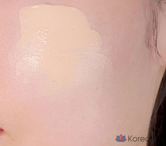 Тональный крем Giverny Milchak Matt Fit Foundation, оттенок 17 Porcelain, 30 мл, 1 шт., фото 6
