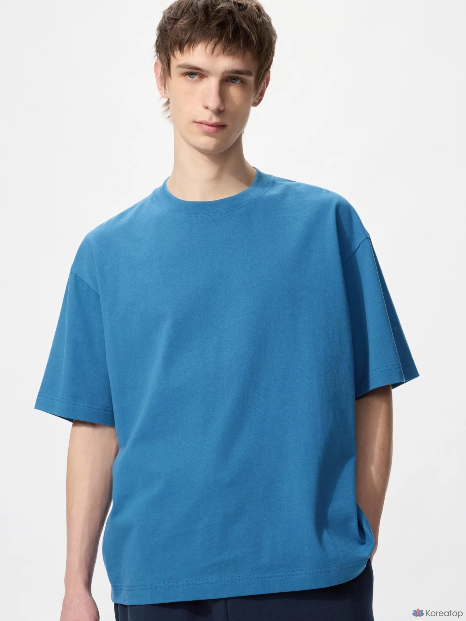 Футболка Uniqlo Boxy Crop T