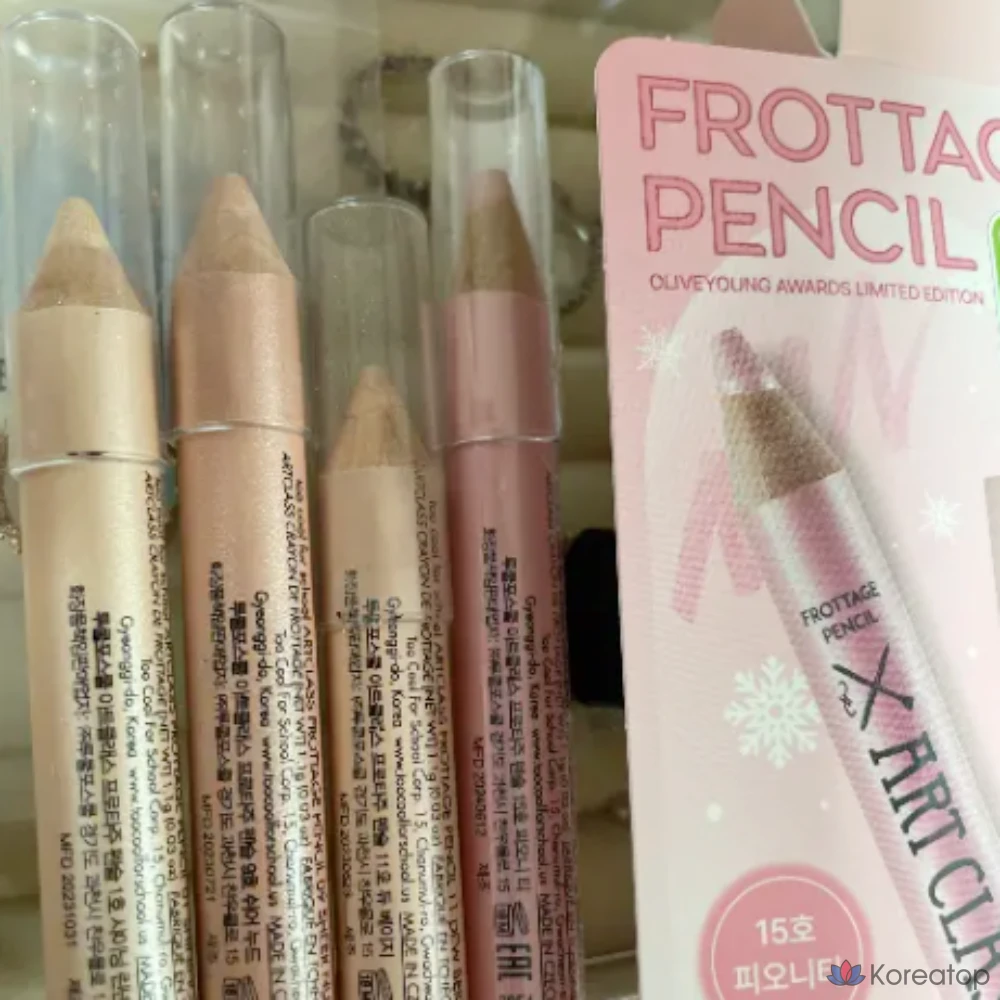 Карандаш для макияжа Too cool for school Frottage Pencil Multi-Pencil Aegyo-sal Highlighter Shadow Smooth Application, 01 Shining Linen, 1 шт., фото 8