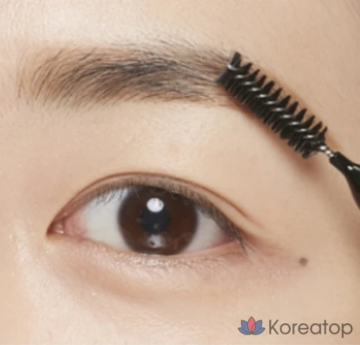Карандаш для бровей Missha Smudgeproof Wood Eyebrow Auto Pencil, серо-коричневый, 1 шт., фото 5
