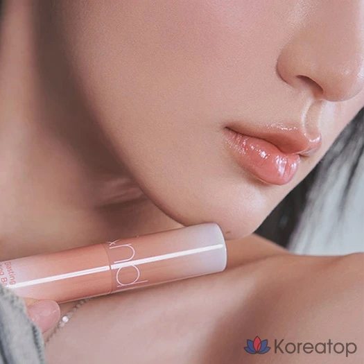 Тающий бальзам для губ ROM&ND Glasting Melting Balm, оттенок 13 Scotch Nude, 3,5 г, 1 шт., фото 5