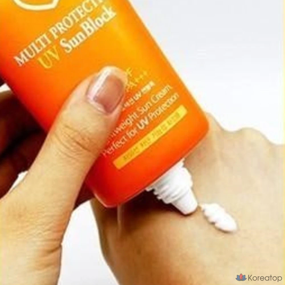 Солнцезащитный крем 3W Clinic Multi-Protection Sunblock Cream 70 мл SPF50, фото 2