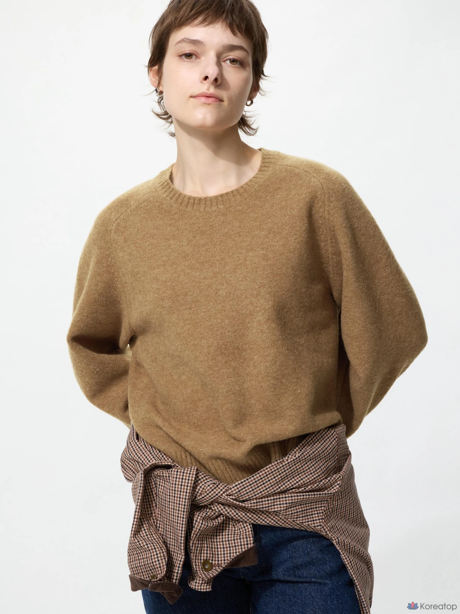 Свитер Uniqlo Souffle Yarn Crew Neck Sweater