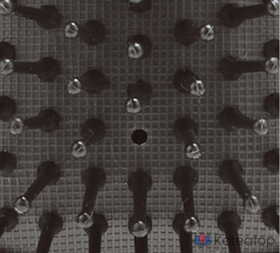 Деревянная щетка для разглаживания волос Kundal, 1 шт.