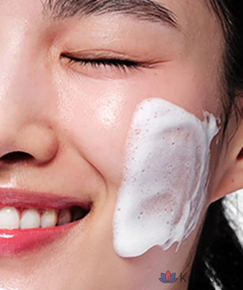 Очищающая пенка AESTURA Atobarrier 365 Cleansing Foam, 200 г, 1 шт.