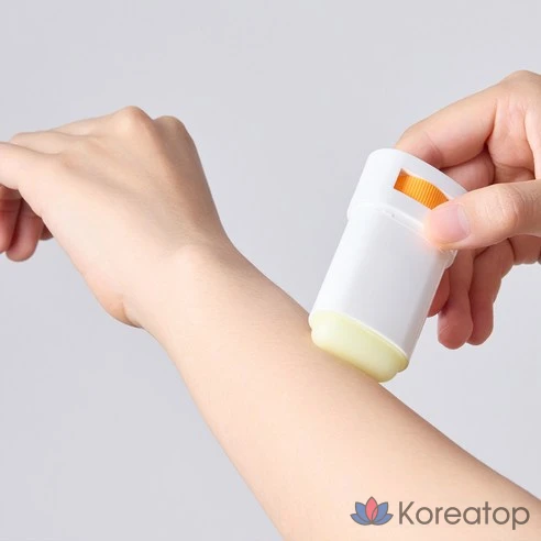 Солнцезащитный стик SPF 50 очищающий поры SPF 50+ PA++++, 15 г