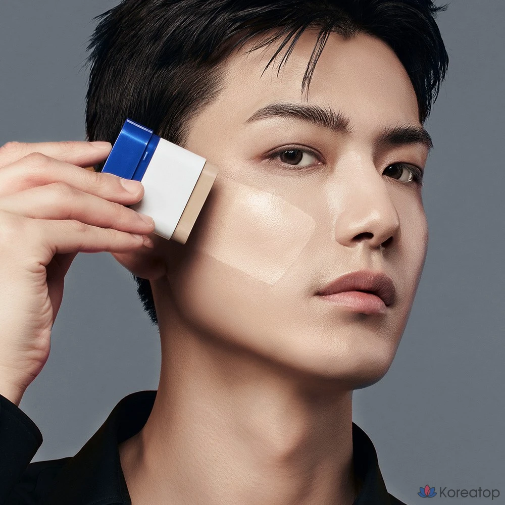 Тональный крем DEWYCEL Homme True Beam Stick & Brush Foundation SPF50+ PA++++, стойкость 24 часа, 1 шт., 12 мл