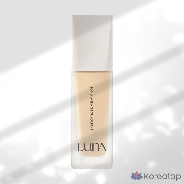 Тональная основа Luna Long Lasting Foundation, оттенок 22 Beige, 30 мл, 1 шт.