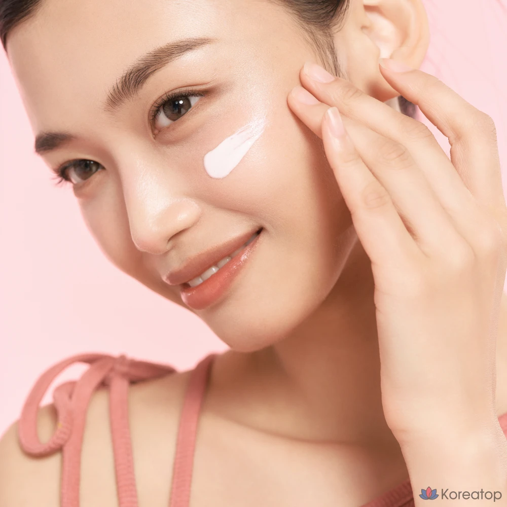 Lienka Radiance Tone Up Light Cream SPF50+ PA++++, розовый, 50 мл, 1 шт.