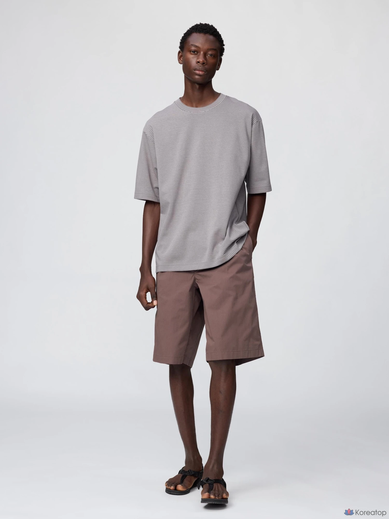 Футболка Uniqlo AIRism Cotton Oversized Stripe T-Shirt