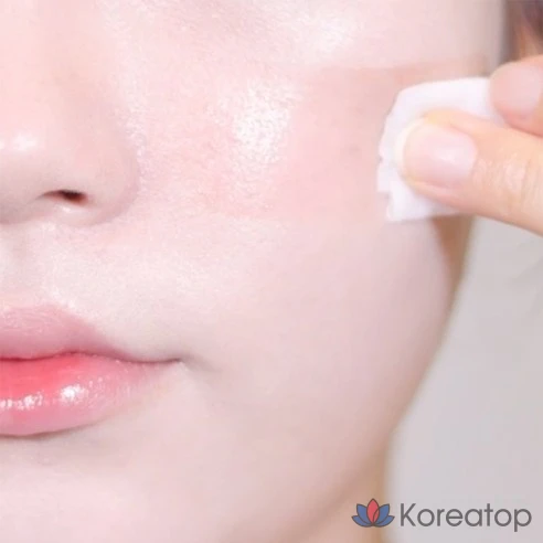 Солнцезащитный крем Dewytree Urban Shade Blue Tone-Up SPF50+ PA++++