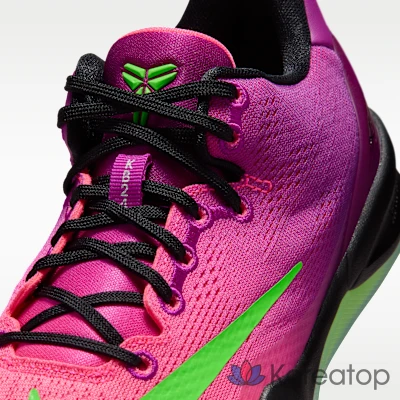 Кроссовки баскетбольные детские Nike Kobe 8 Mambacurial