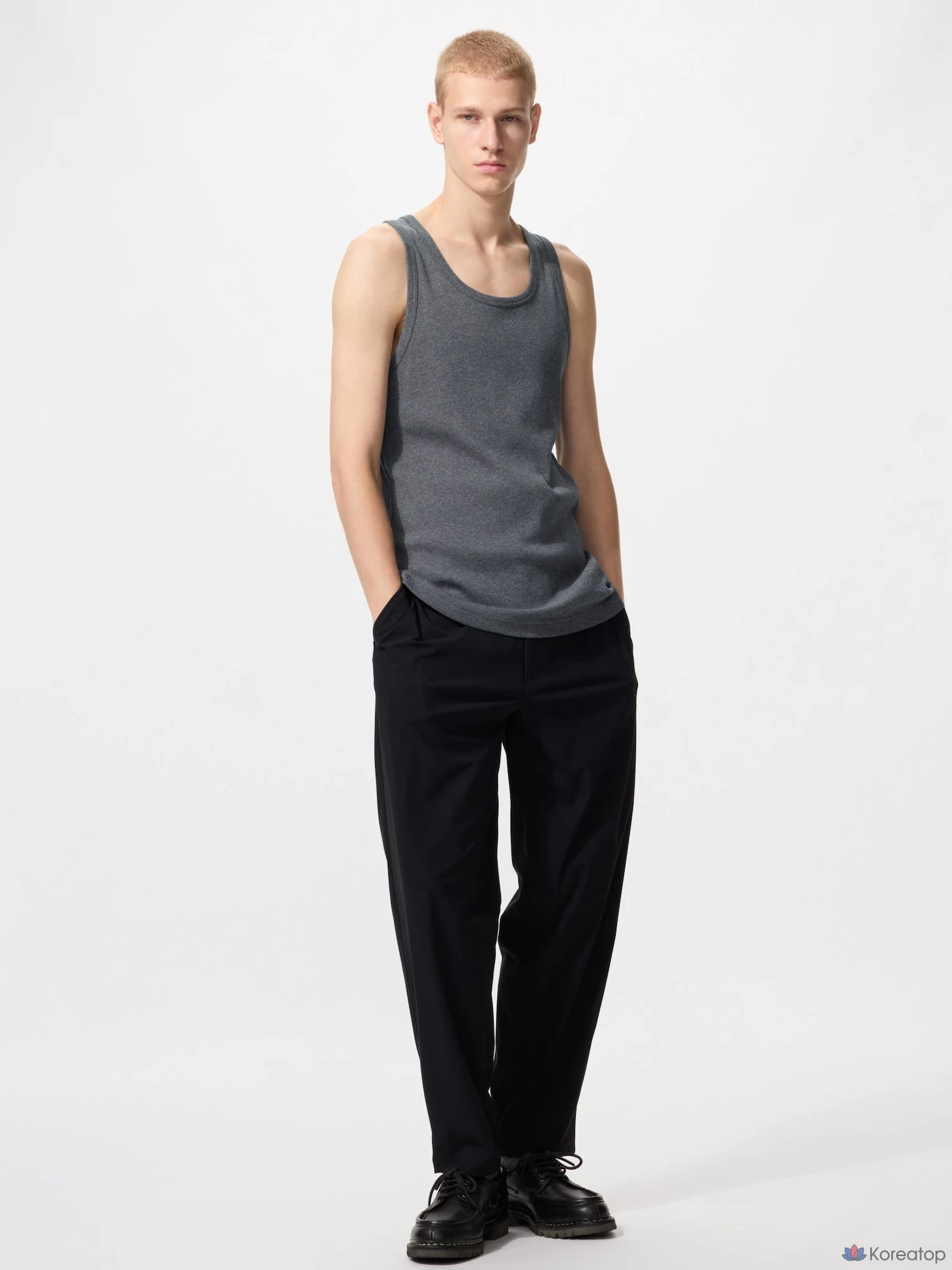 Топ Uniqlo Dry Rib Tank Top