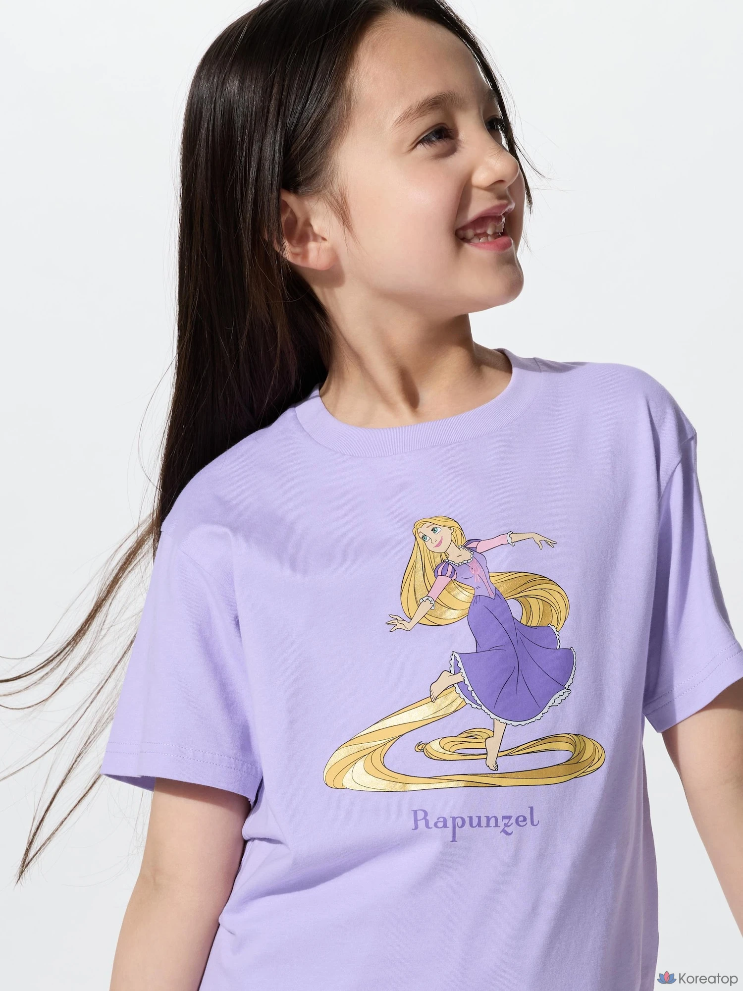 Футболка детская Uniqlo Magic For All Icons UT Graphic T Rapunzel