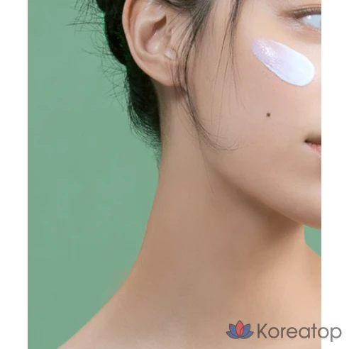UIQ Солнцезащитный крем для лица на физических фильтрах spf 50 Biome Remedy mild sun cream, 50 мл