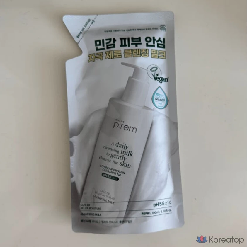 Ультратонкое очищающее средство для лица MAKE P:REM Safe Me Relief Moisture Гипоаллергенное очищающее молочко, сменный блок 100 мл, 1 шт.