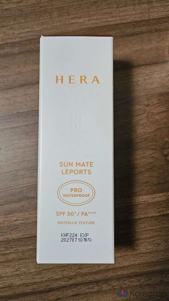 Солнцезащитный водостойкий крем Hera Reports Daily Sunscreen SPF50+, 50 мл x 1, фото 6