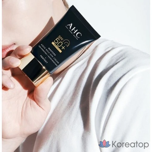 AHC Современный, солнцезащитный крем SPF50 РА Masters Agua Rich Sun Cream, 30 мл
