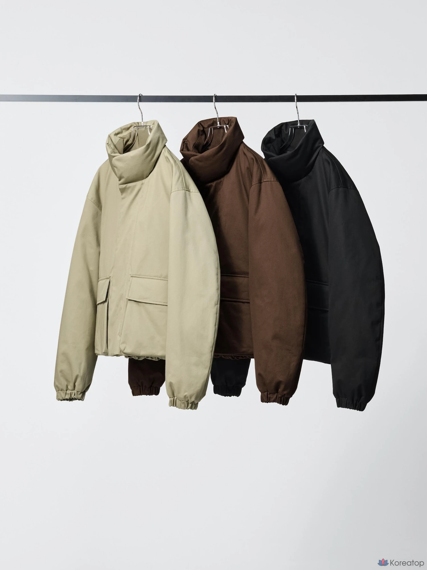 Пуховая куртка Uniqlo Hybrid Down Short Jacket