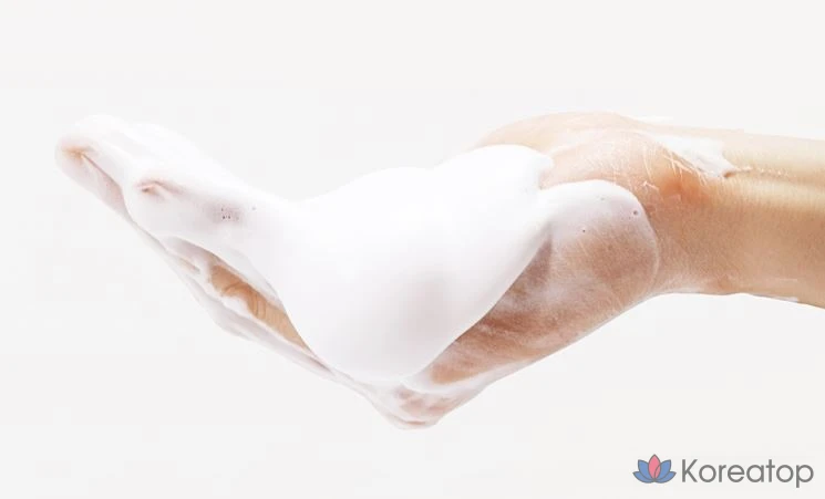 Пенка для умывания FarmStay Cica Farm Acne Foam Cleanser, 180 мл, 1 шт.