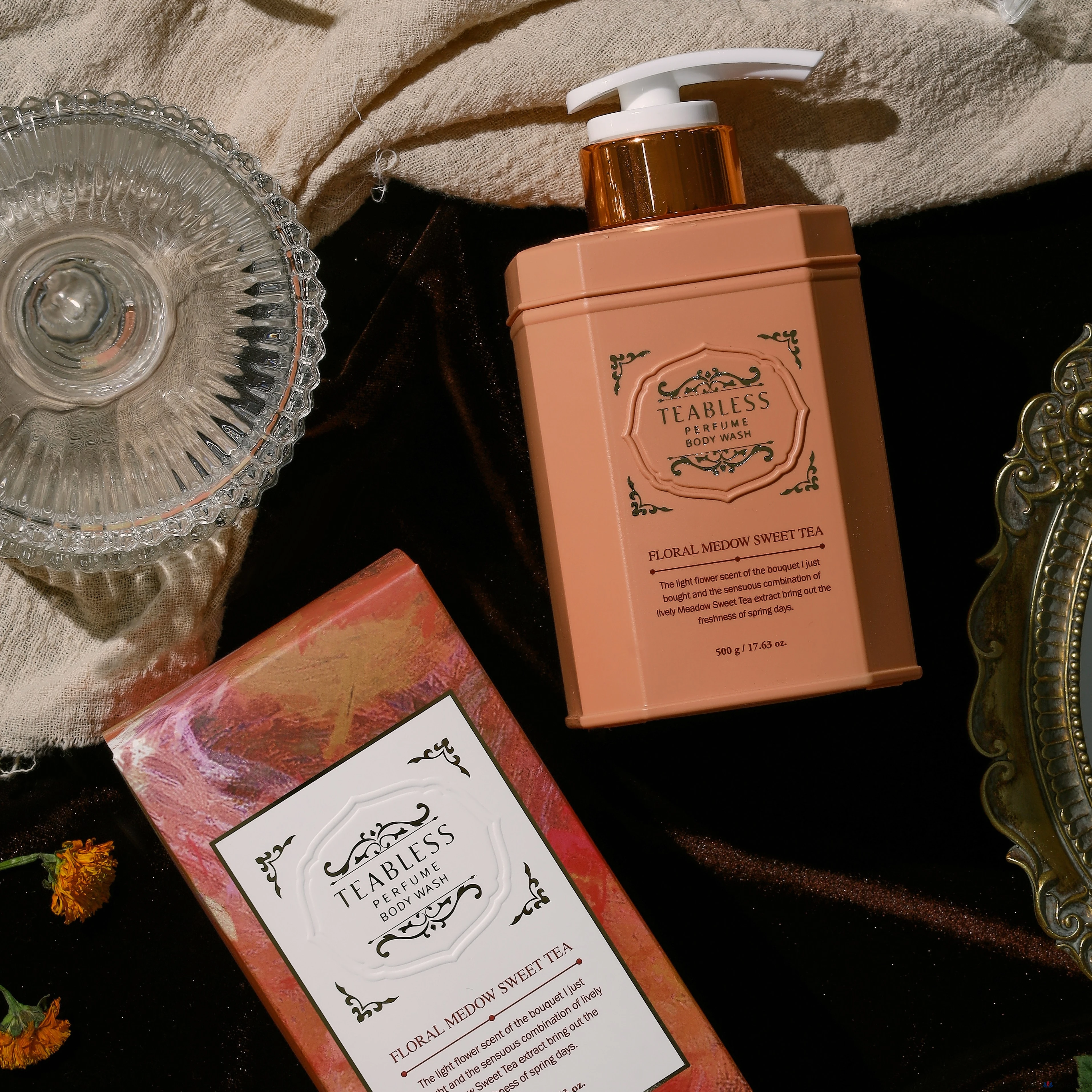 Гель для душа TEABLESS с ароматом сладкого чая и цветочным ароматом, 500 г, 1 упаковка.
