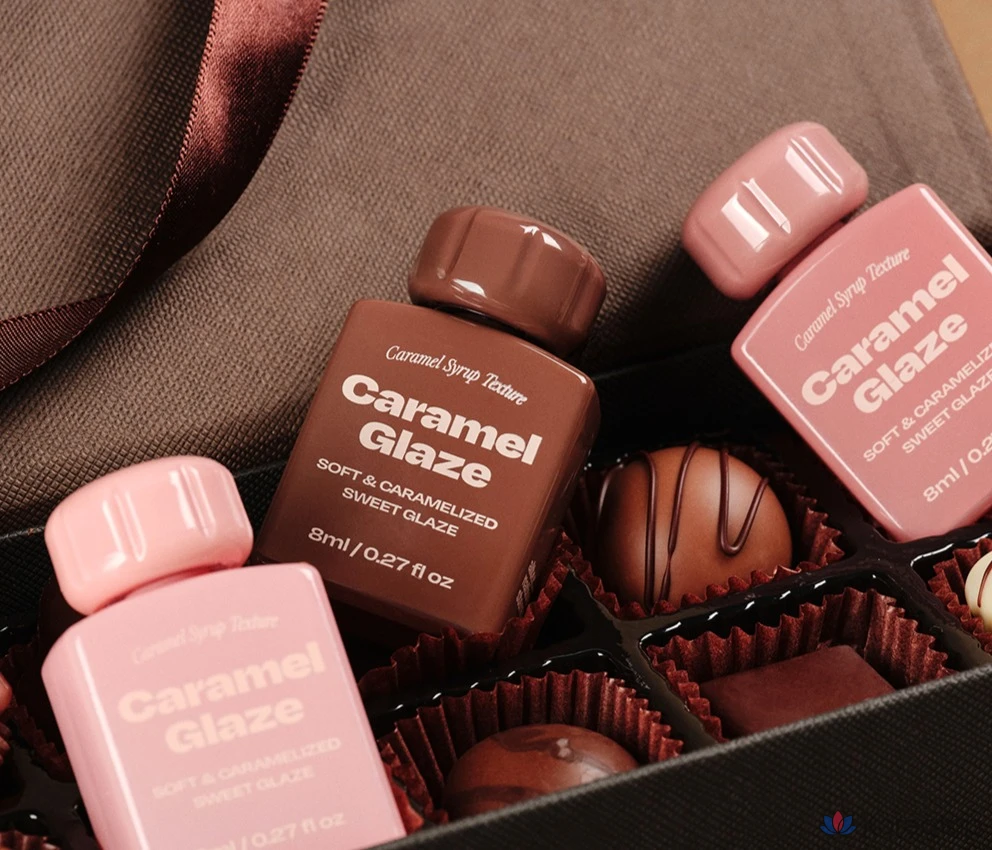 Блеск для губ ALTERNATIVE STEREO Caramel Glaze, оттенок 02 Vanilla Rose, 1 шт.