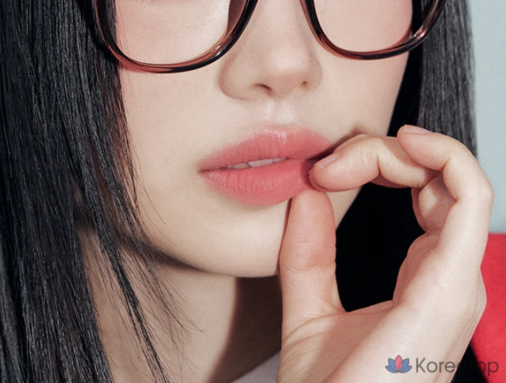 Помада Too Cool For School Dew Blurry Lip Tint, № 2, оттенок Hug Peach, 1 шт., фото 3