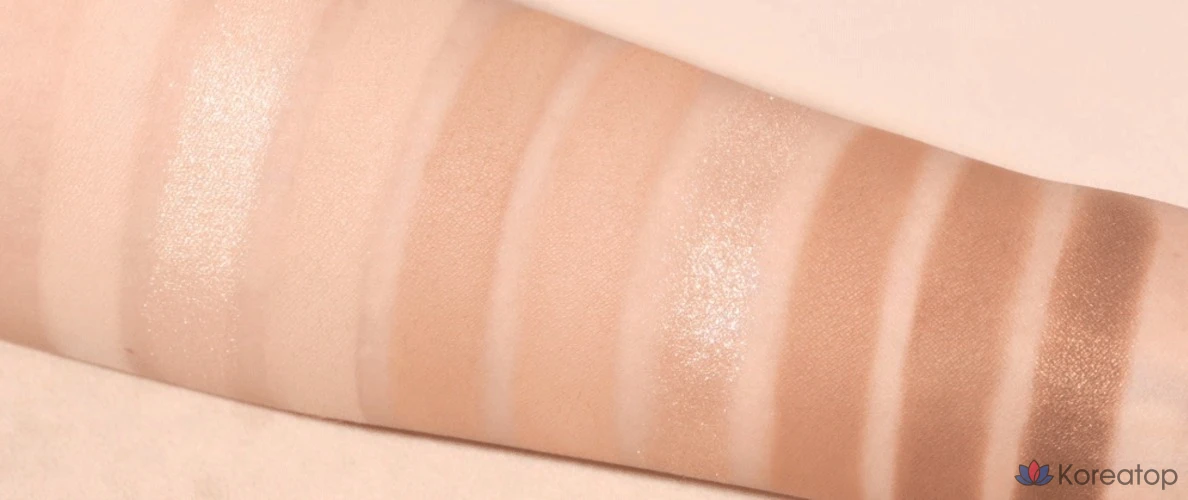 Палетка теней для век Dasique, 28 оттенков, цвет "коричневый медведь", 1 шт.