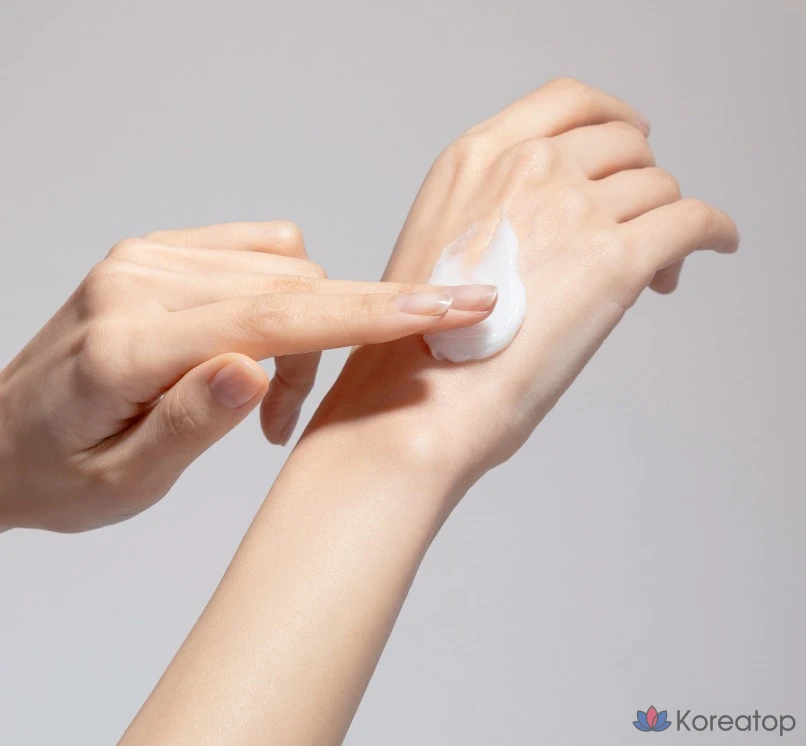 Лосьон для ухода за кожей AVCA Ato с низким уровнем раздражения и экстрактом центеллы азиатской, 300 мл, 1 шт.