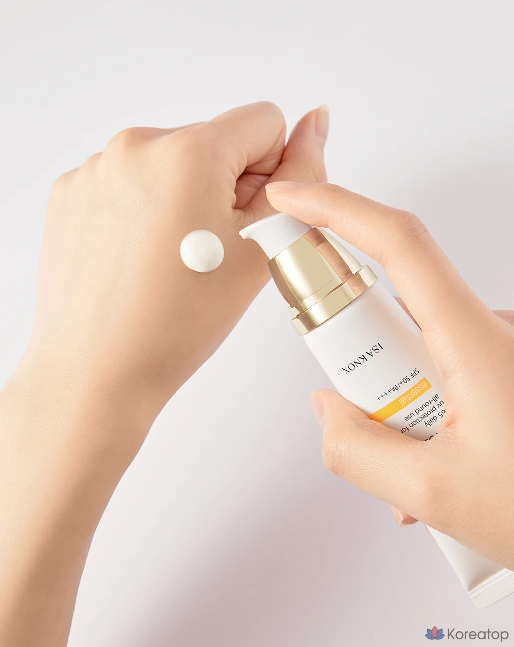 Солнцезащитная сыворотка Isa Knox UV Sun Pro 365 Essential Sun Serum SPF50+ PA++++, 1 шт., 40 мл