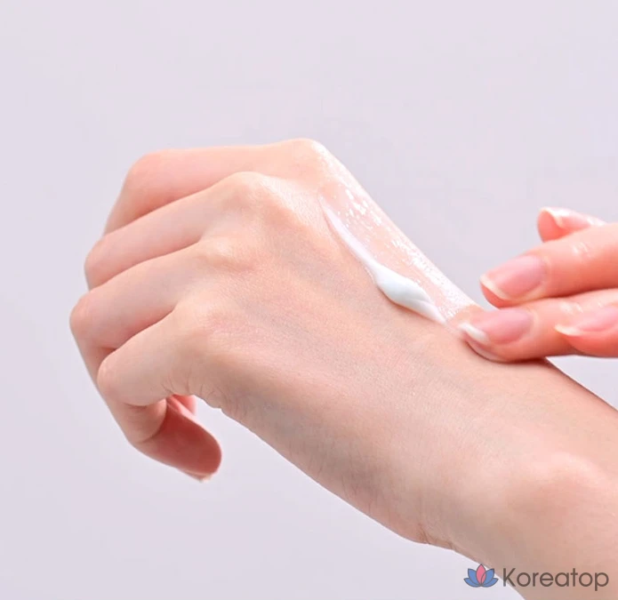 Увлажняющий крем с ампулами и гиалуроновой кислотой, 60 мл, 1 шт.