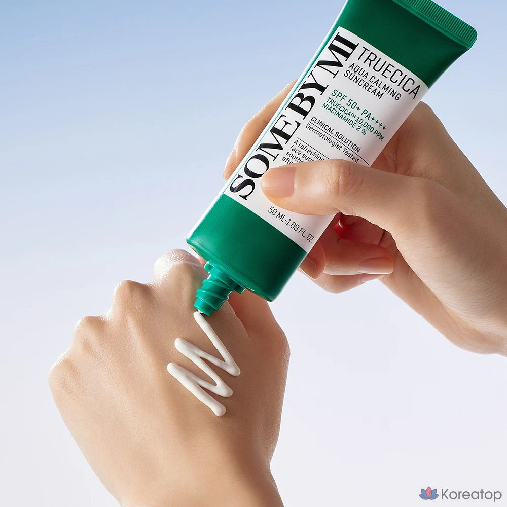 Солнцезащитный крем Some By Mi Truecica Aqua Calming Sun Cream SPF50+ PA++++, 1 шт., 50 мл