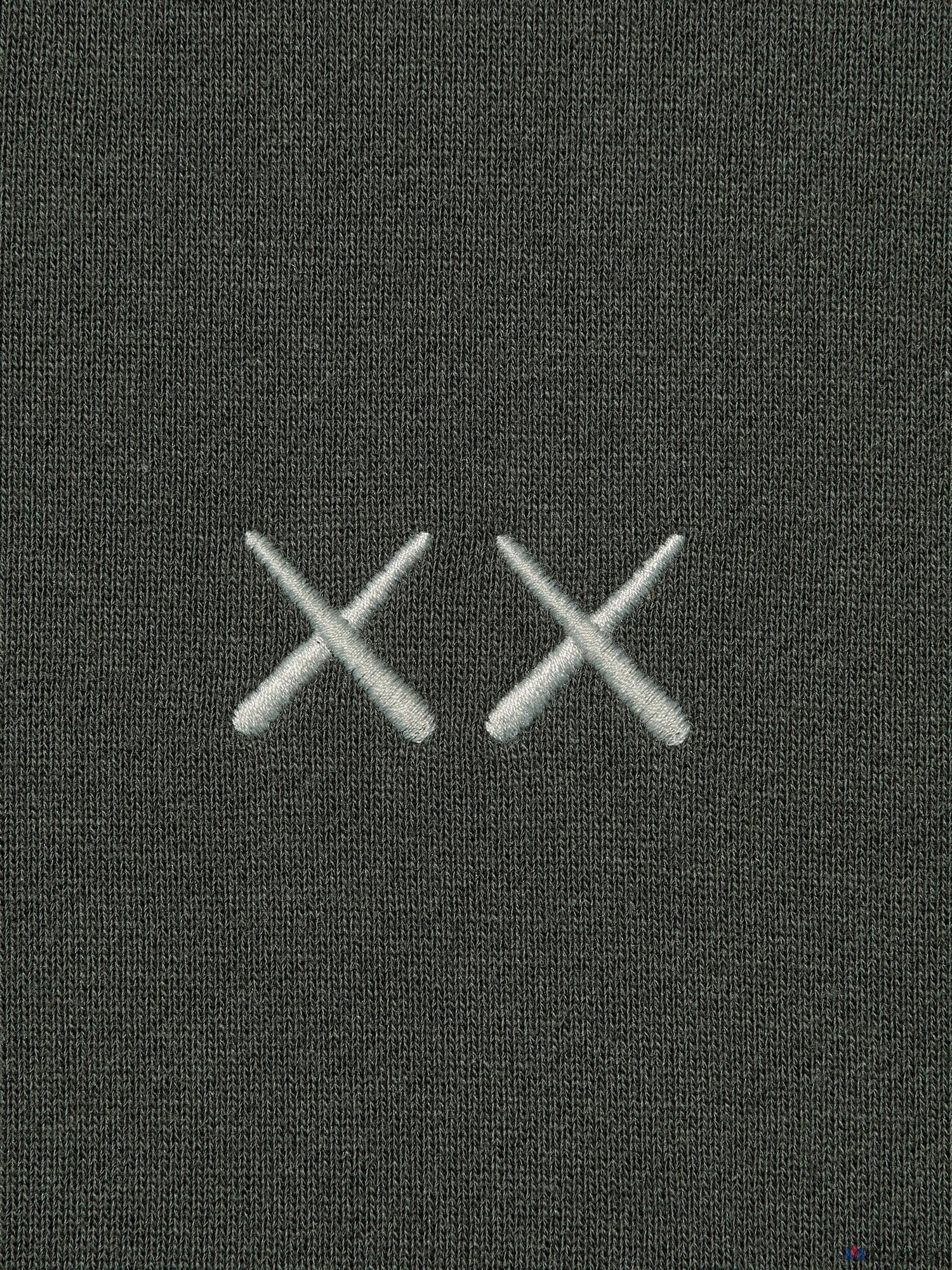 Свитшот Uniqlo KAWS UNIVERSE C