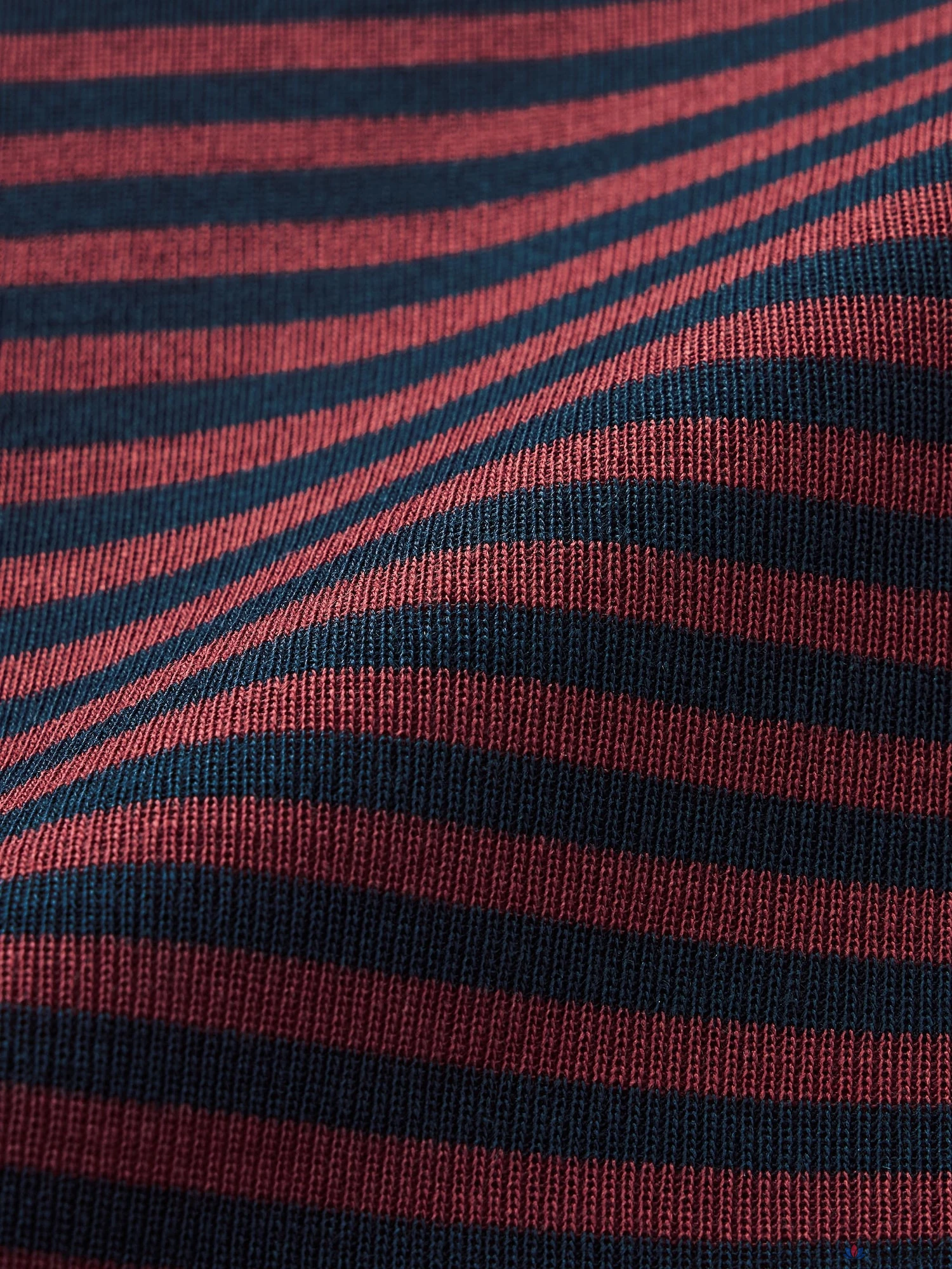 Футболка Uniqlo Soft Sheer Stripe Crew Neck T Long Sleeve