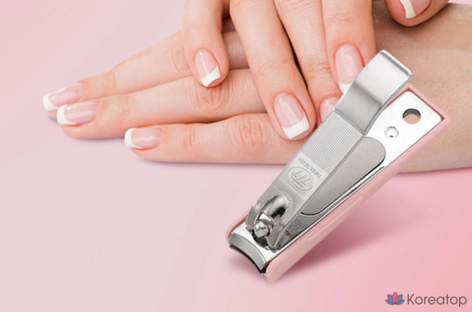 Набор для ухода Three Seven 777 Premium Nail Clipper, 1 шт.