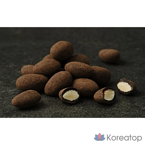 Темный шоколад со вкусом миндаля Dr. Nuts