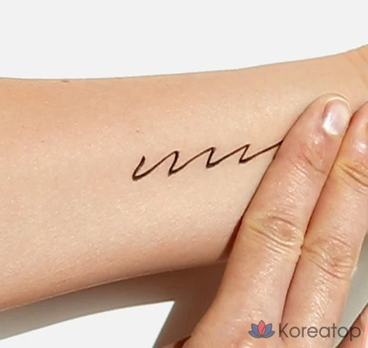 Подводка для глаз Bouquet Garni Edge Proof Pen Eyeliner, 0.6 г, темно-коричневый цвет, 1 шт., фото 8