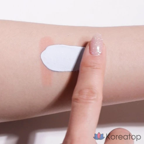 Солнцезащитный крем Dewytree Urban Shade Blue Tone-Up SPF50+ PA++++